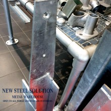 RETAINING WALL POST BRACKET-GALVANISED FENCE BRAKCET